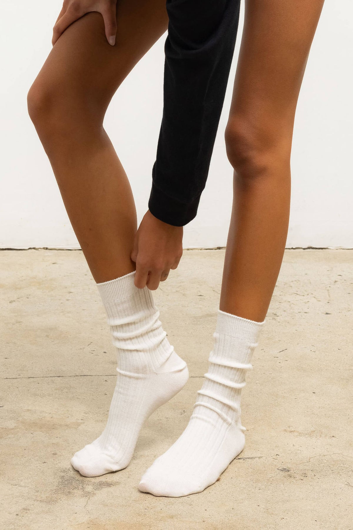James Rib Socks - White - Image 4