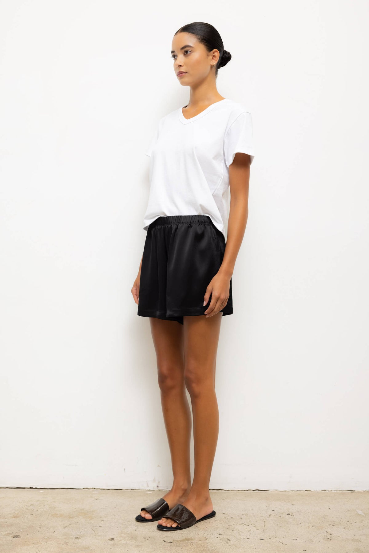 Margo V Neck - White - Image 6