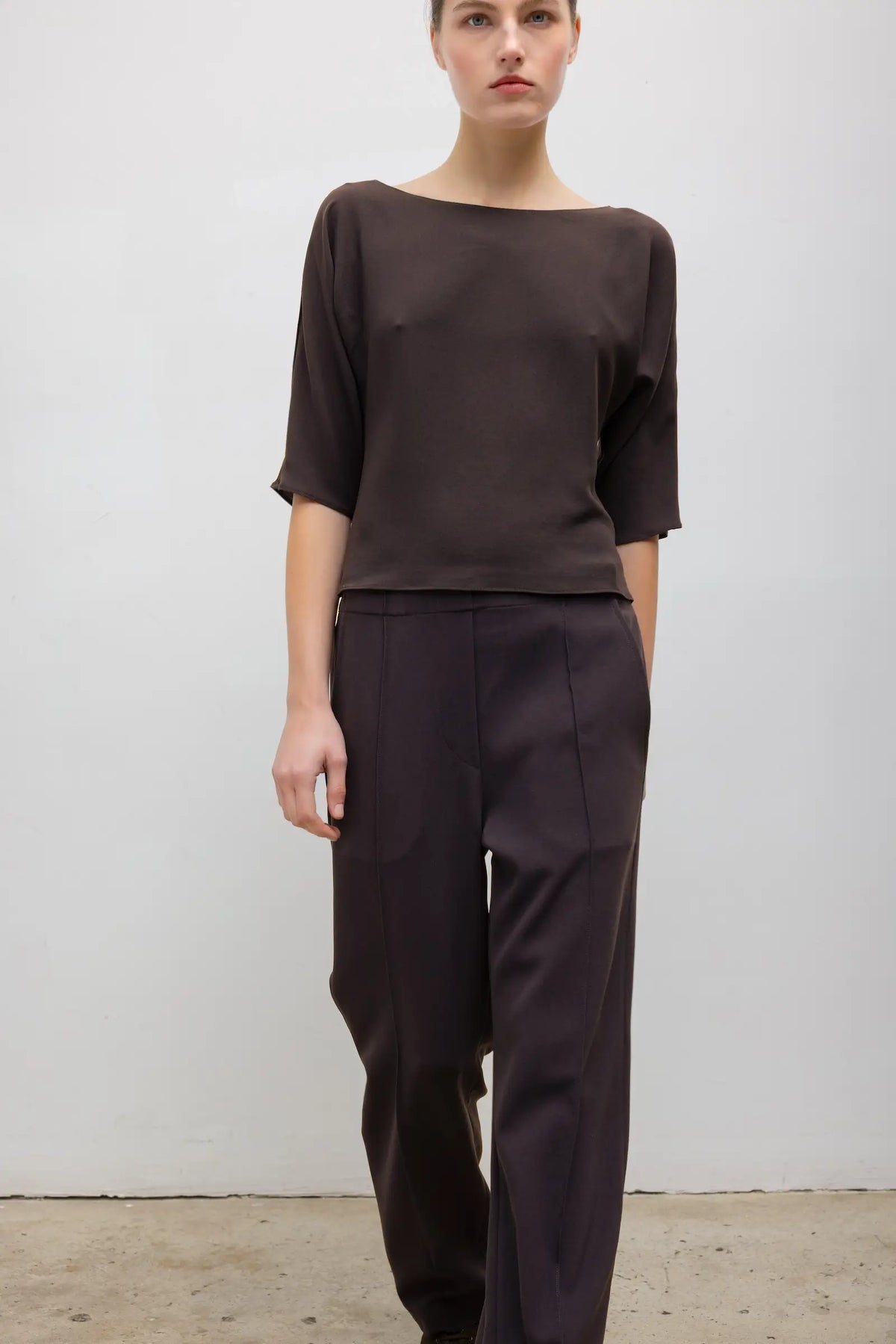 Pre-Order: Ari Short Sleeve Dolman Top - Chocolate - Image 4