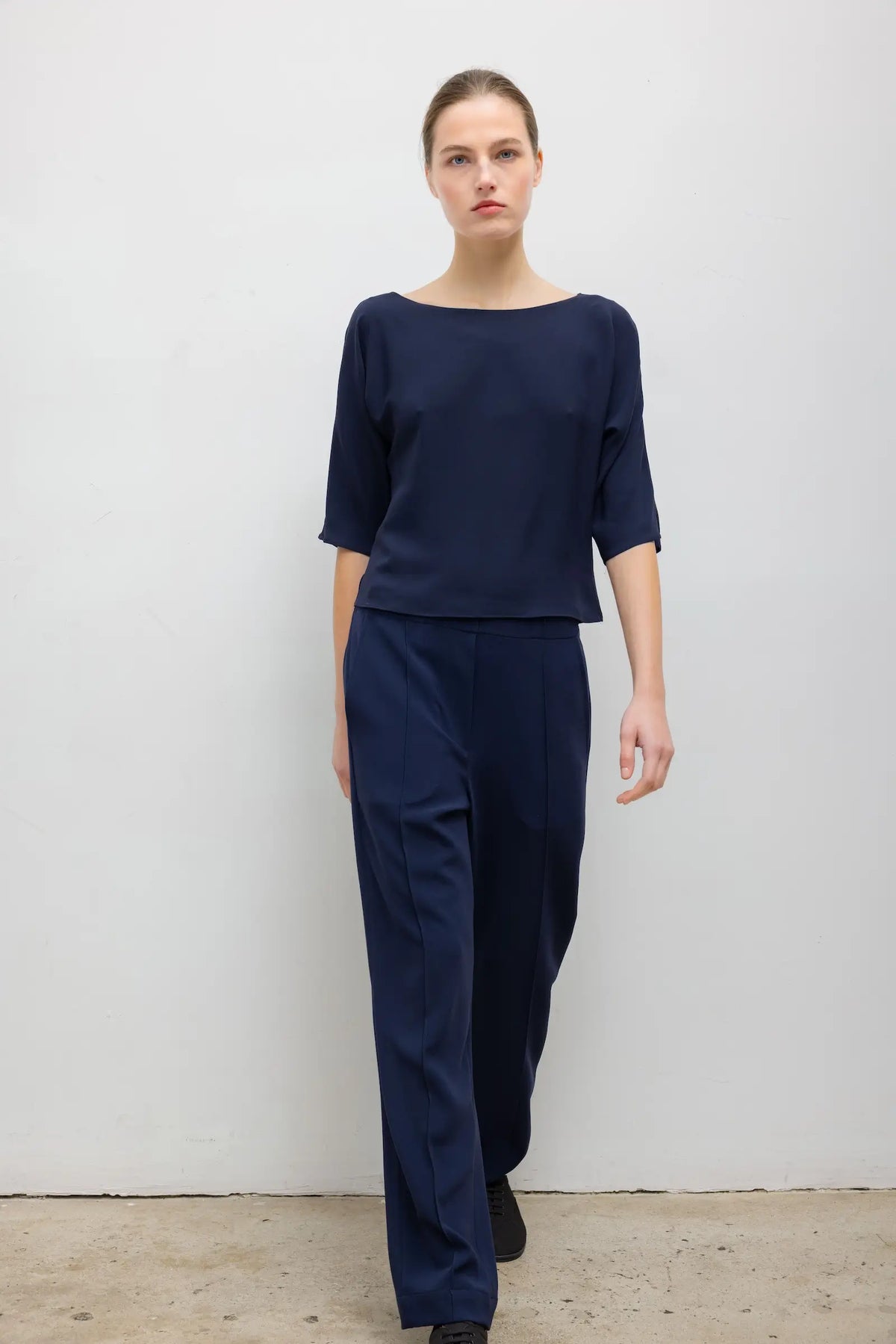 Arielle Pintuck Pant - Midnight - Image 3