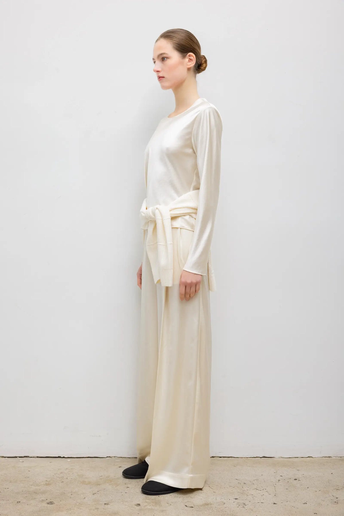 Barb Long Sleeve Crew - Creme - Image 6