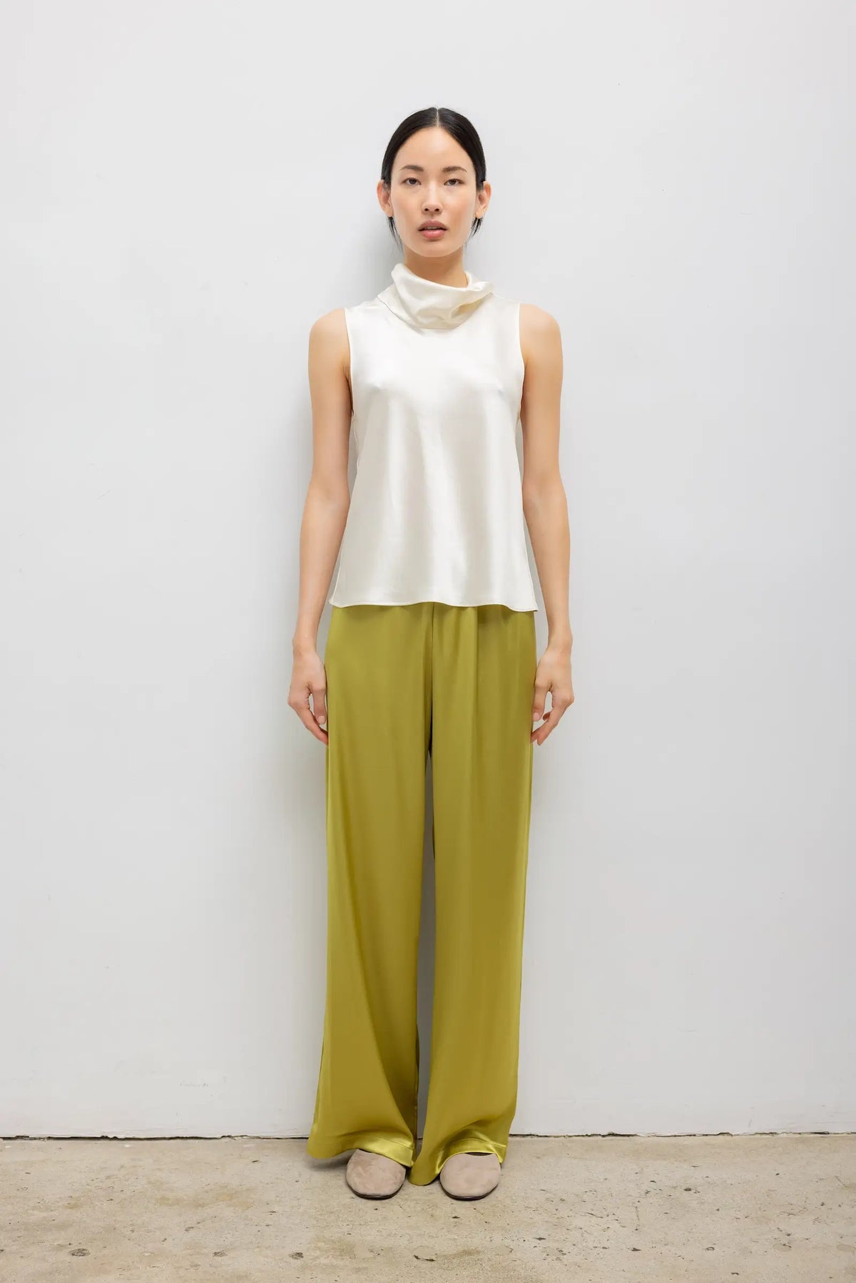 Barb Sleeveless Cowl Neck - Creme - Image 3