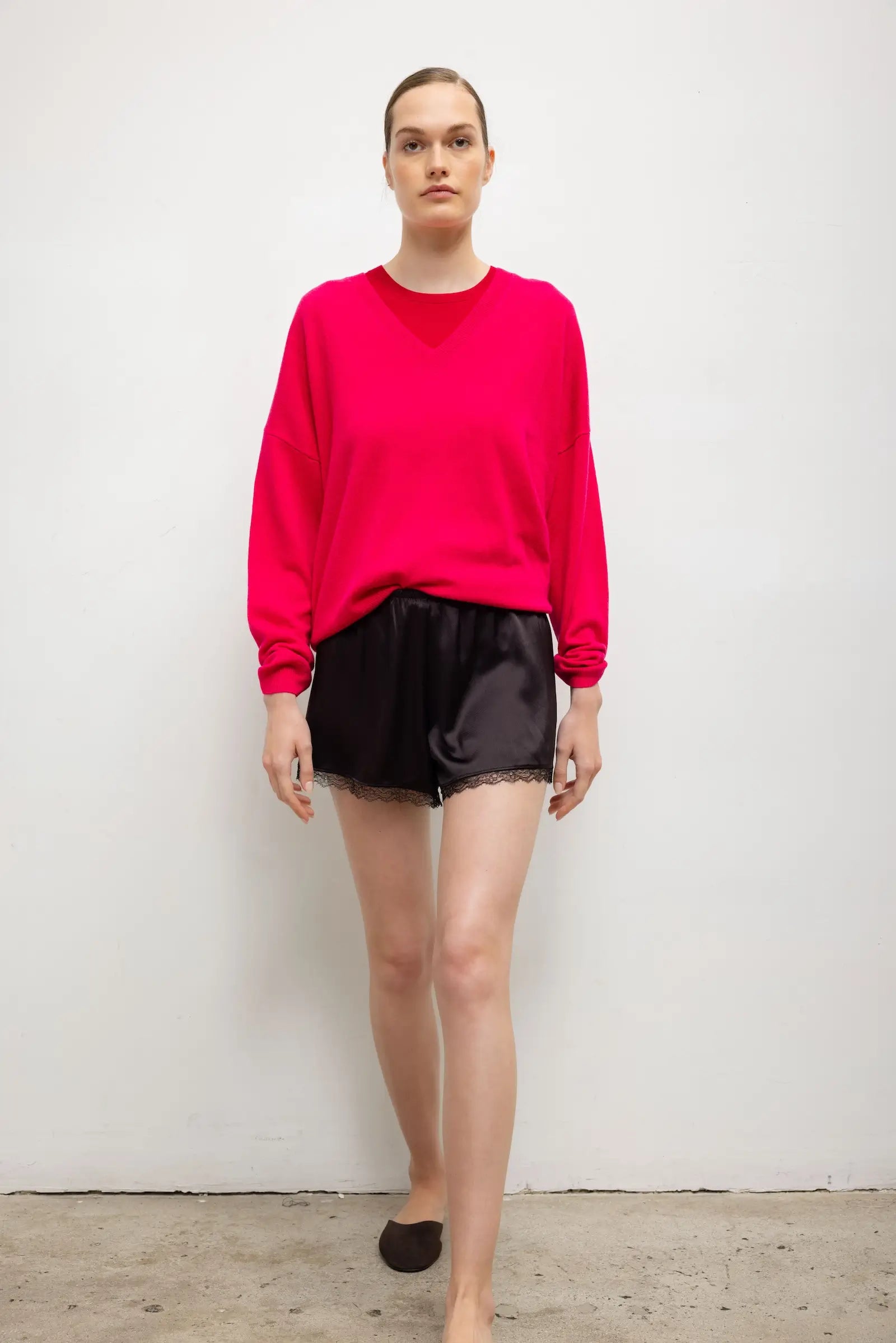 Barb Lace Short