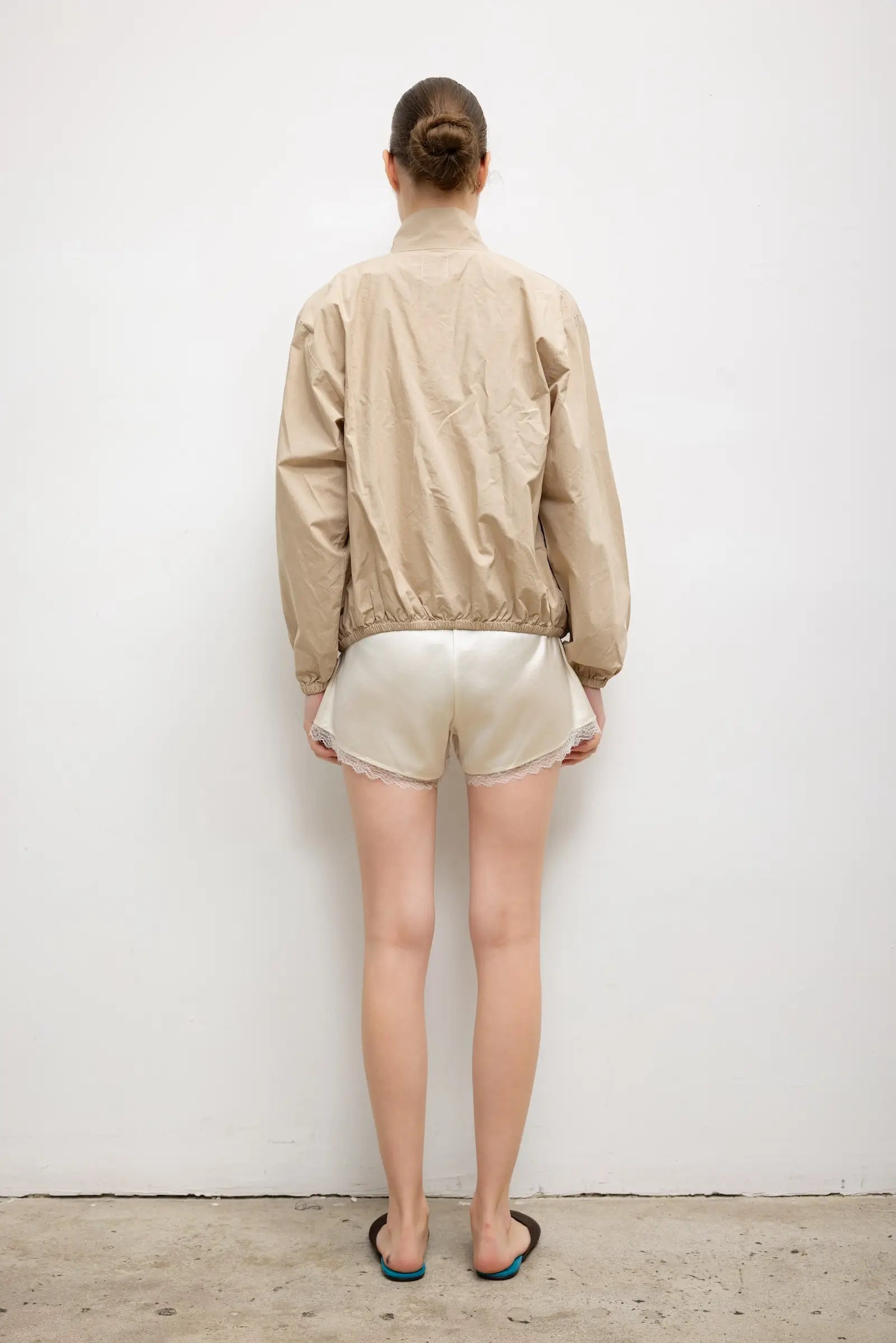 Barb Lace Short