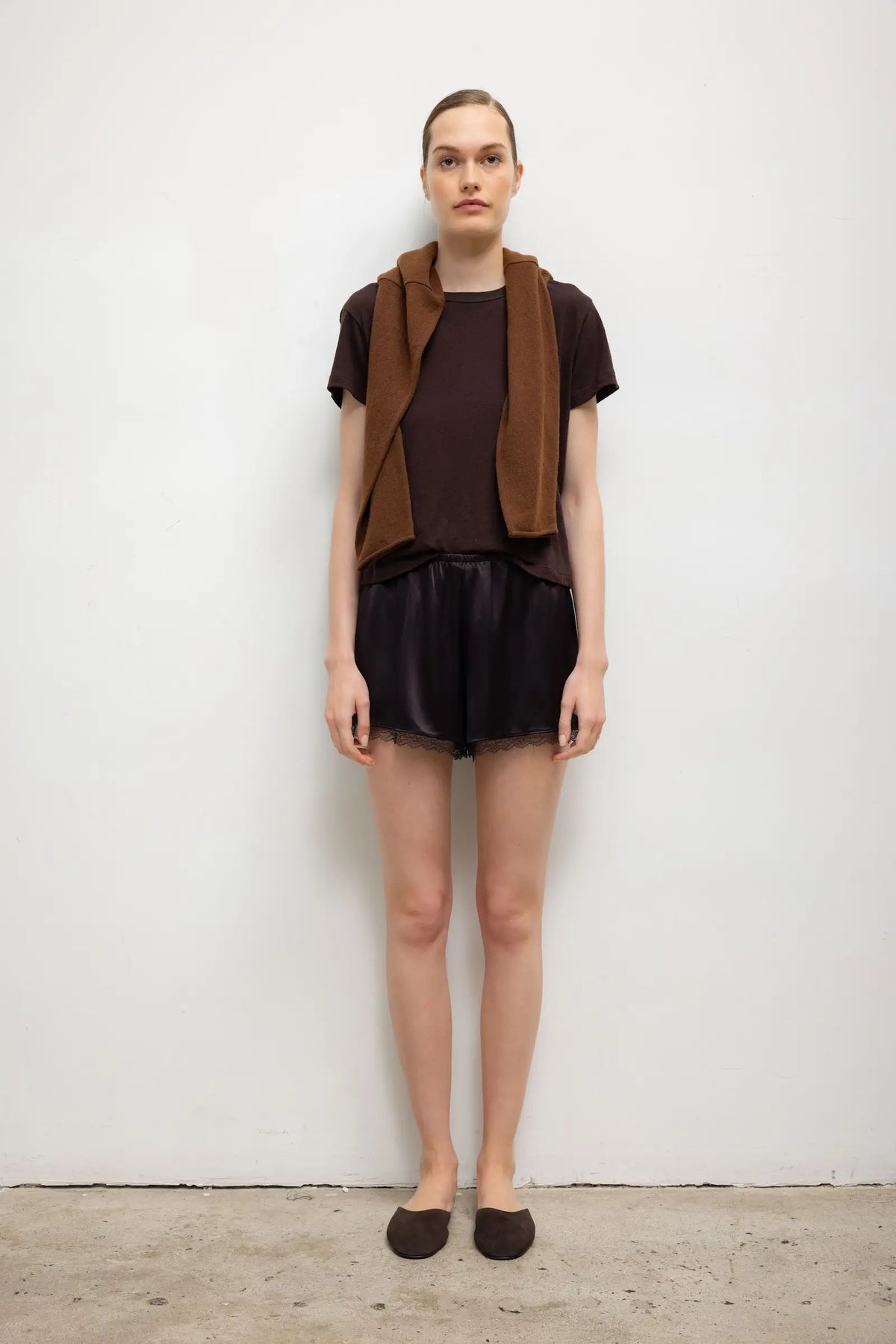 Barb Lace Short - Chocolate - Image 1