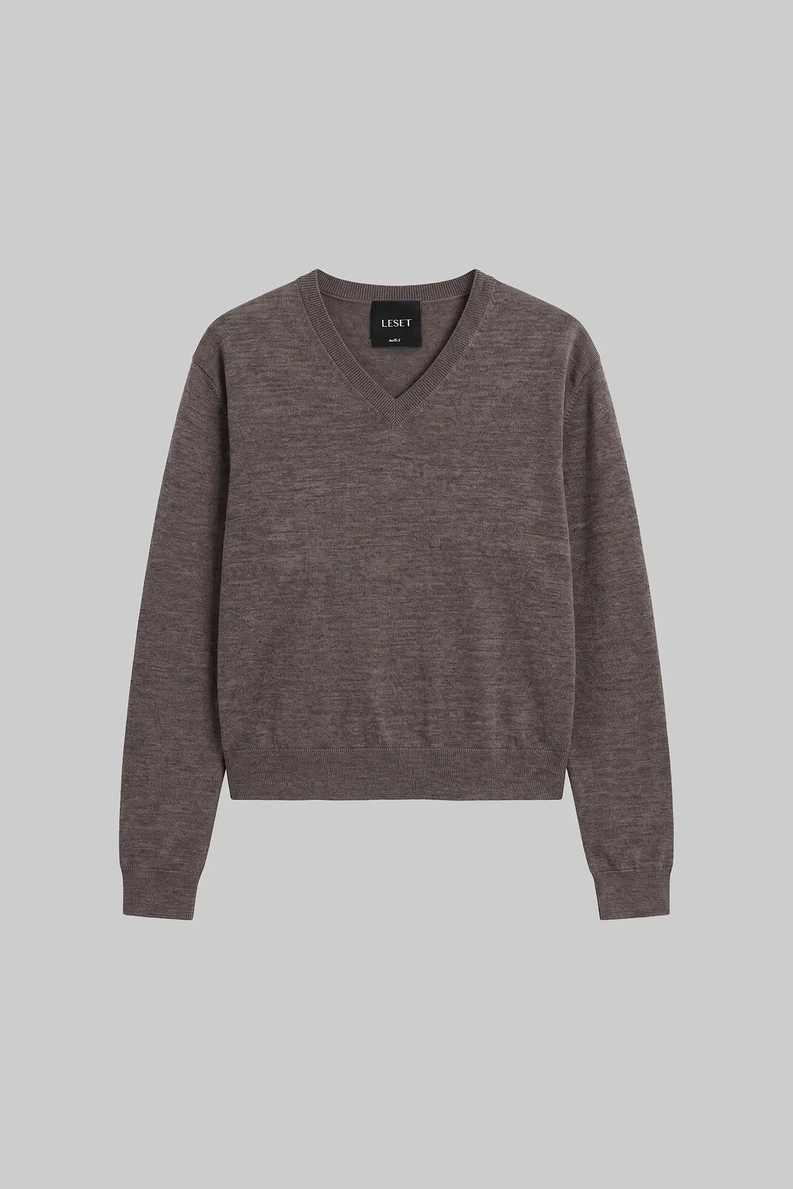 James Classic V Neck