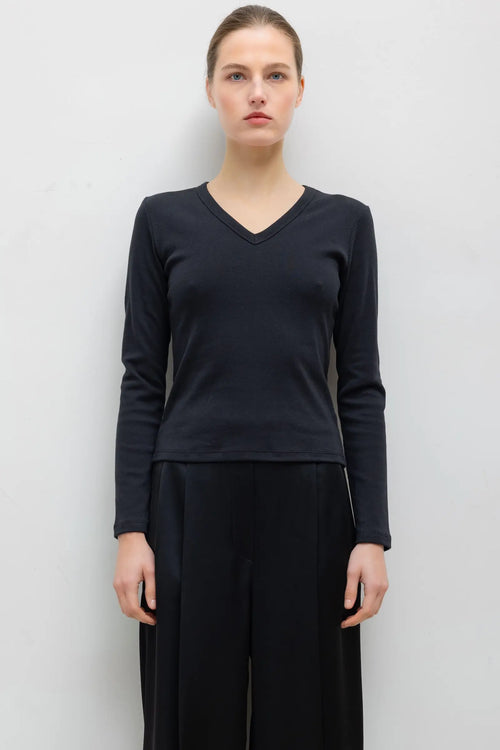 Nando Slim Long Sleeve V Neck - Black - Image 1