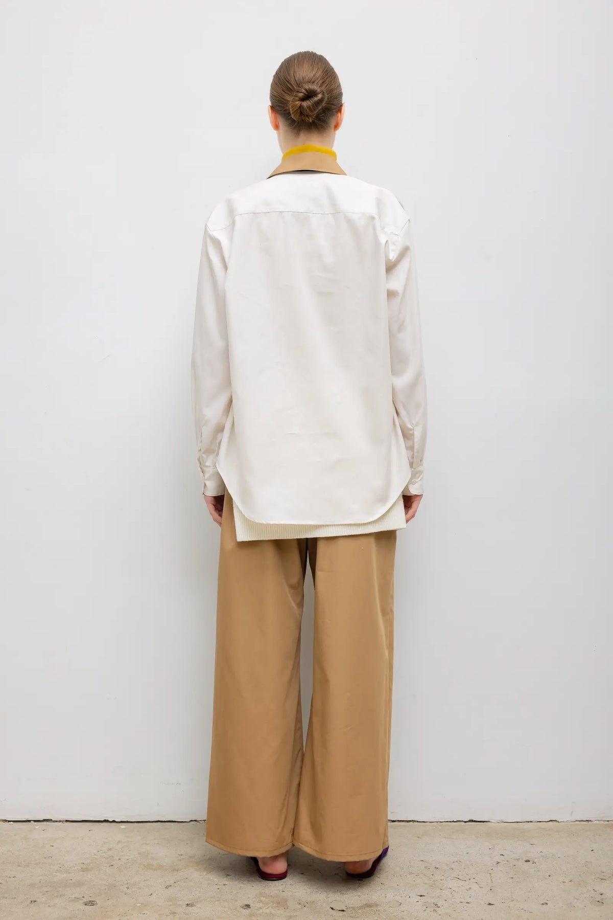 Yoshi Contrast Classic Button Down - Chalk/Camel/Midnight - Image 5