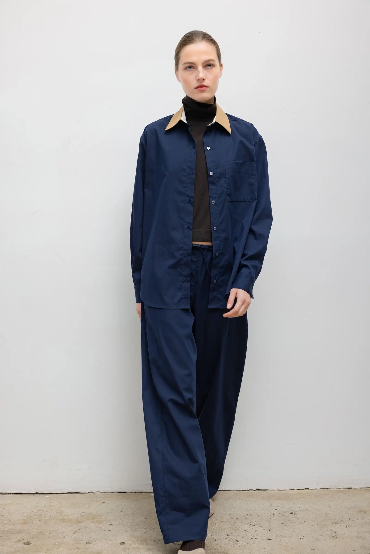 Yoshi Contrast Classic Button Down - Midnight/Chalk/Camel - Image 4