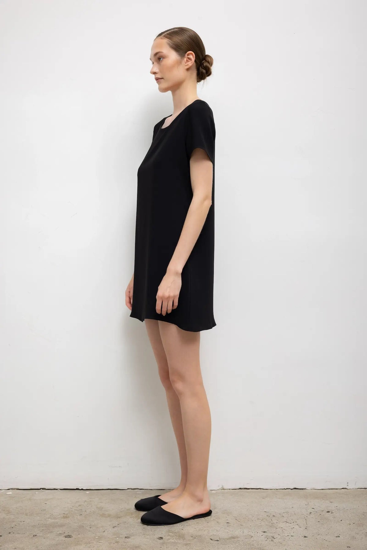 Ari Short Sleeve Mini Dress - Black - Image 5
