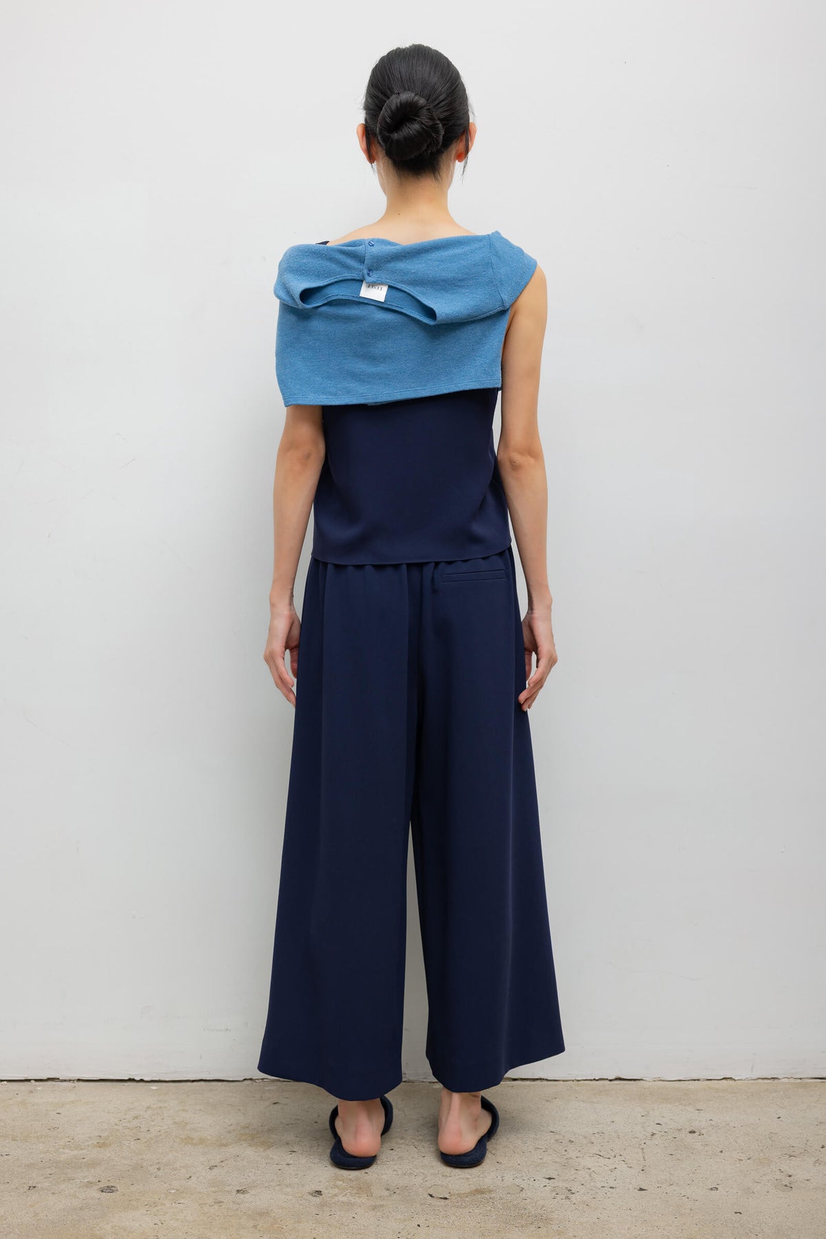 Arielle Crop Wide Leg Trouser - Midnight - Image 6