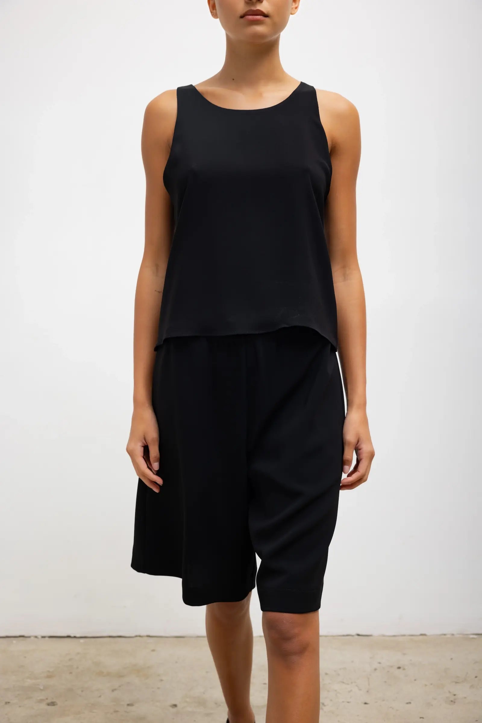 Ari High Neck Tank II
