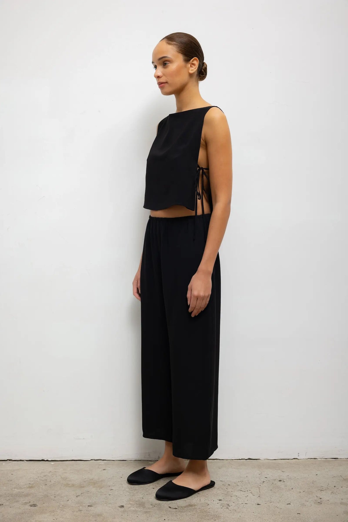Ari Crop Pant - Black - Image 5
