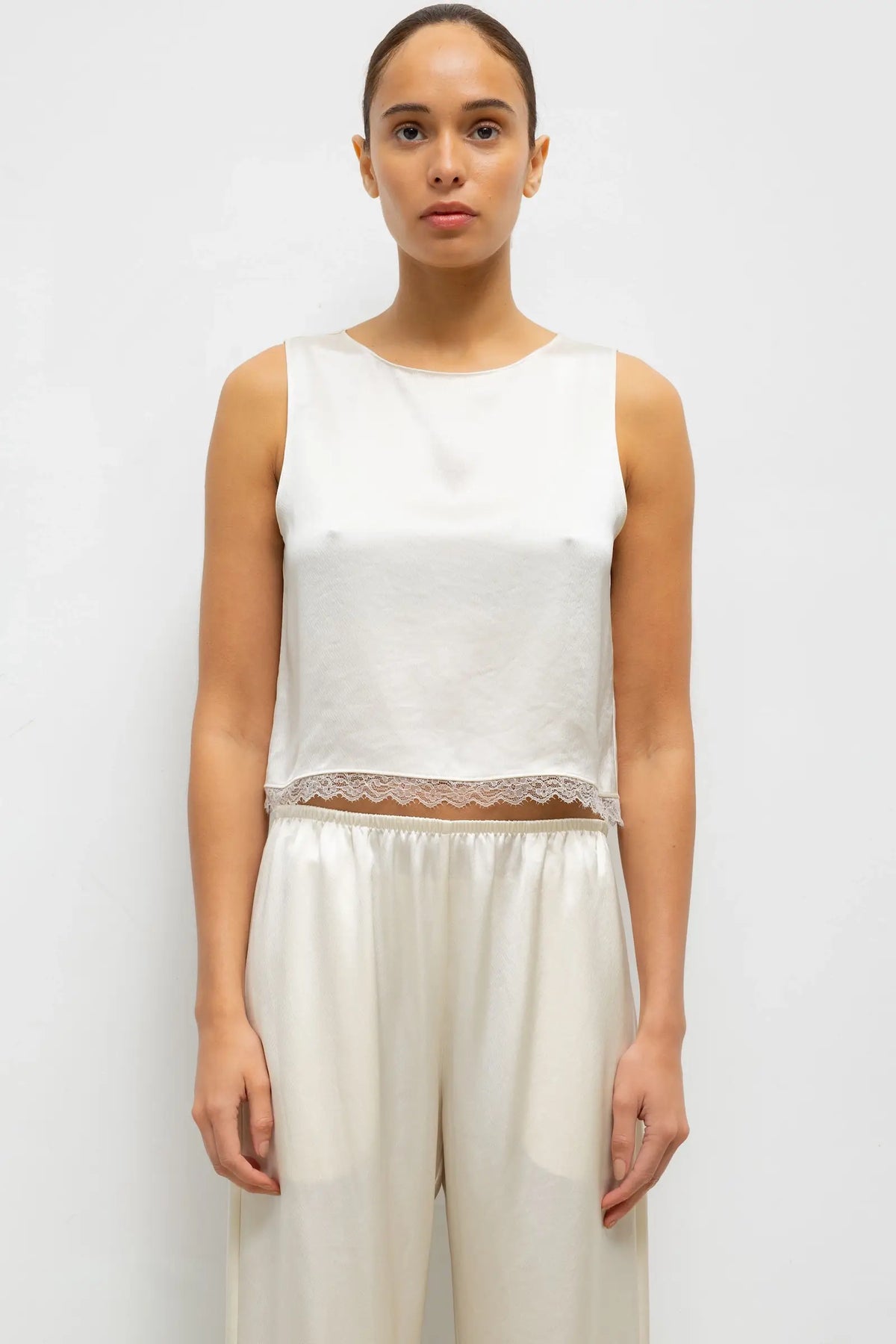 Barb Lace Crop Sleeveless Crew - Creme - Image 1