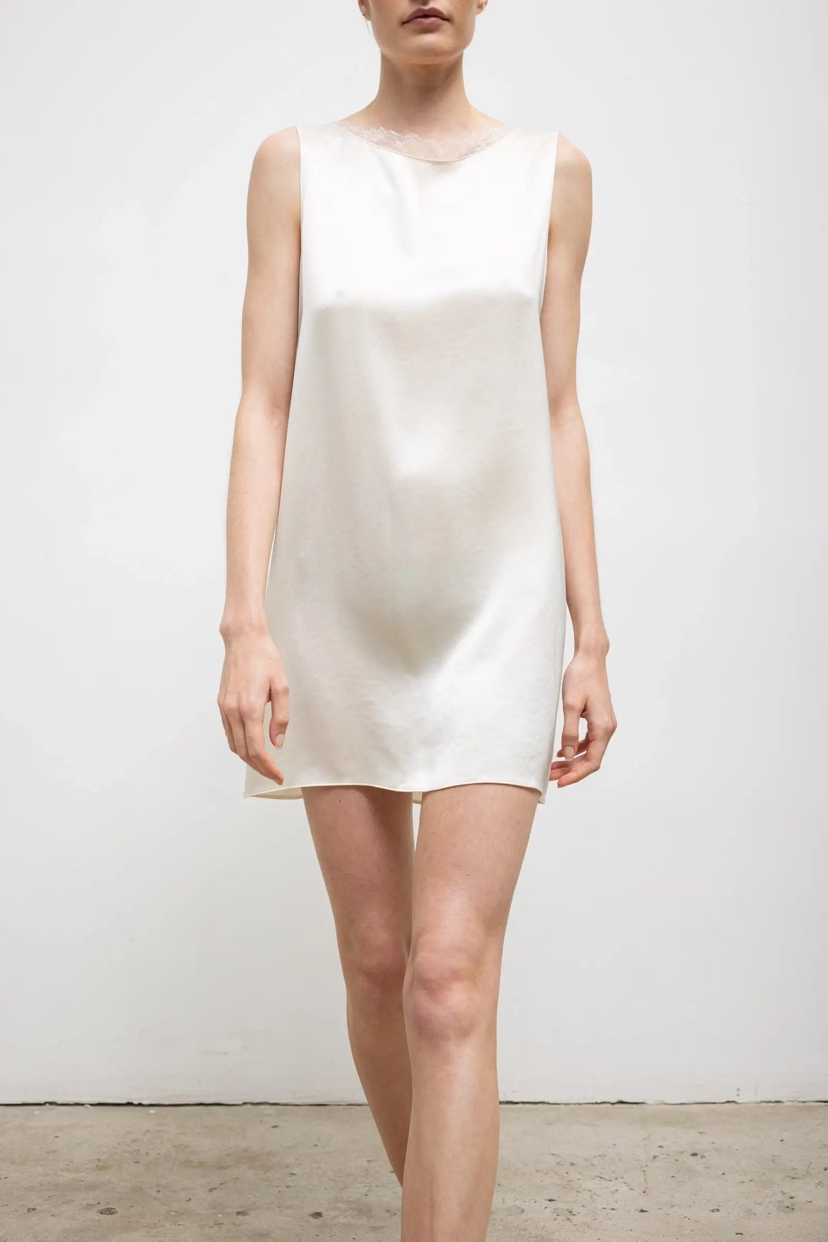 Barb Lace Sleeveless Mini Dress - Creme - Image 4