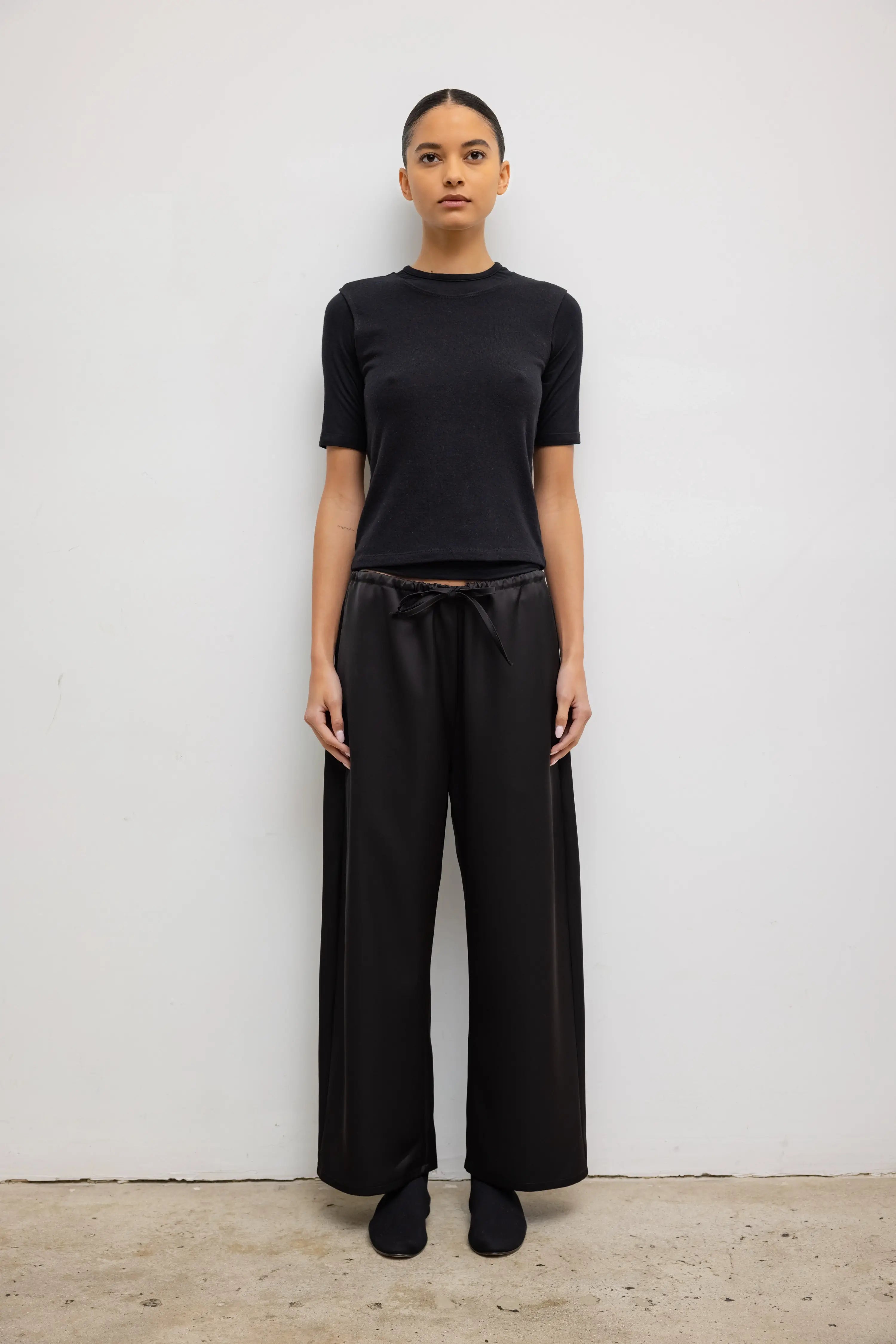 Barb Crop Drawstring Pant