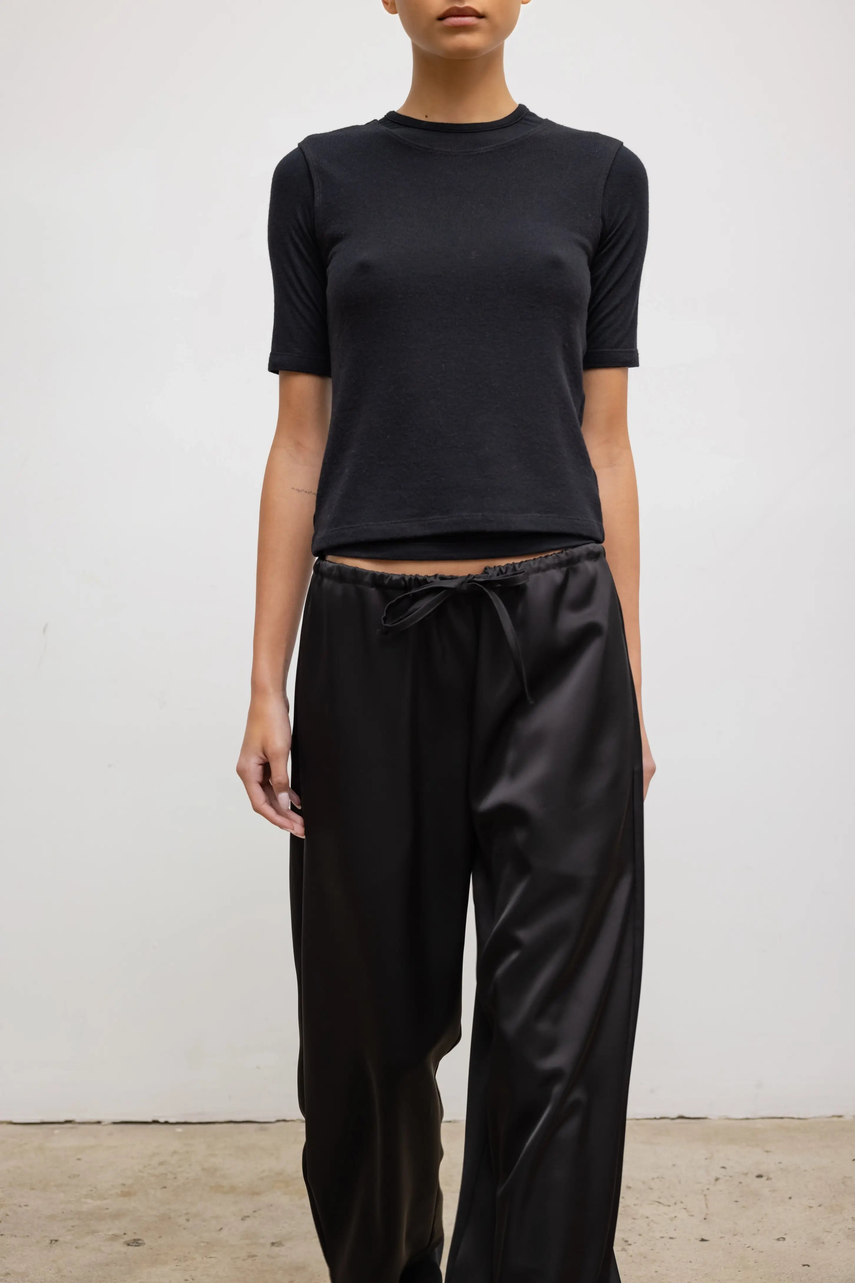 Barb Crop Drawstring Pant