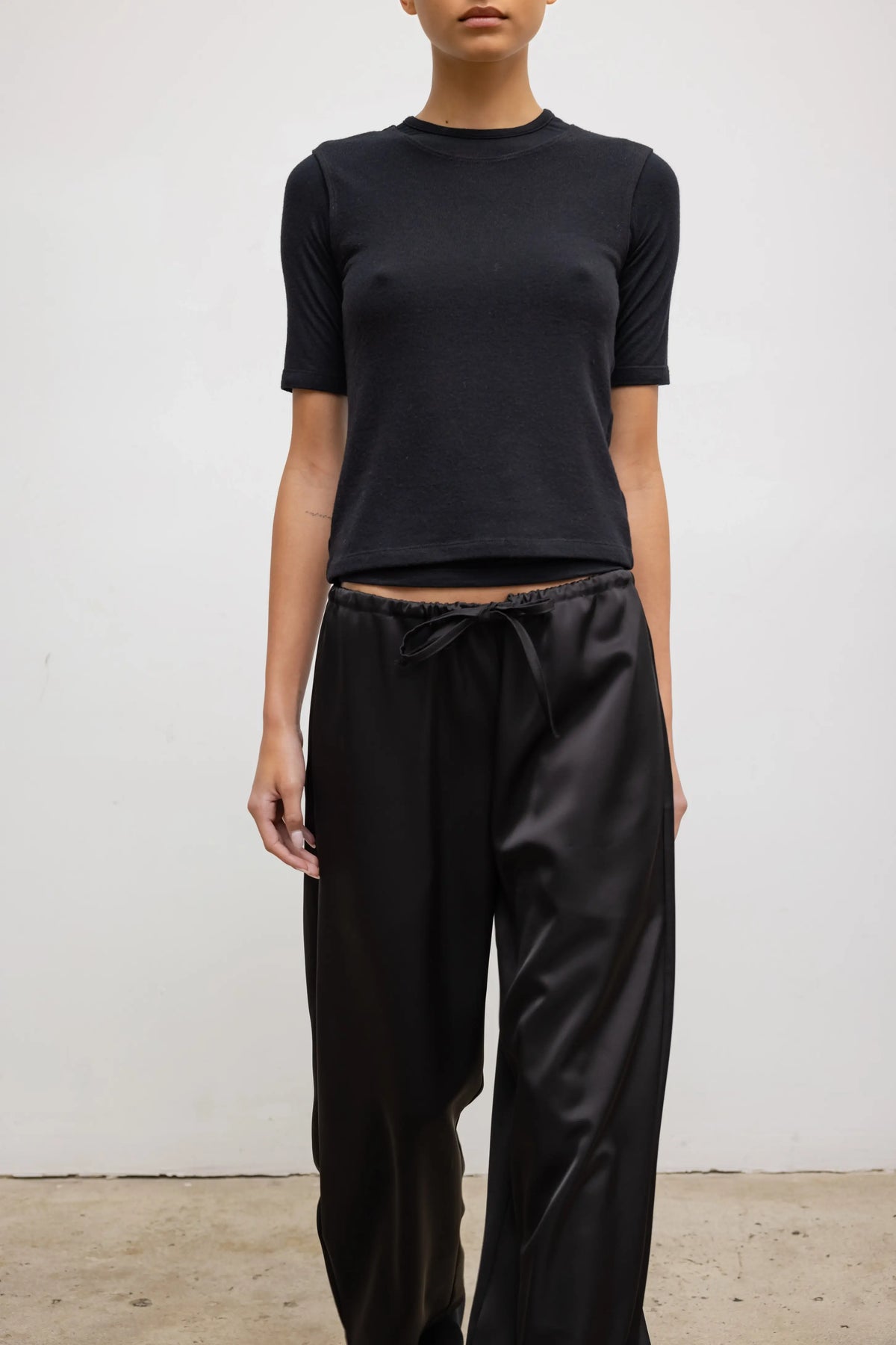Barb Crop Drawstring Pant - Black - Image 5