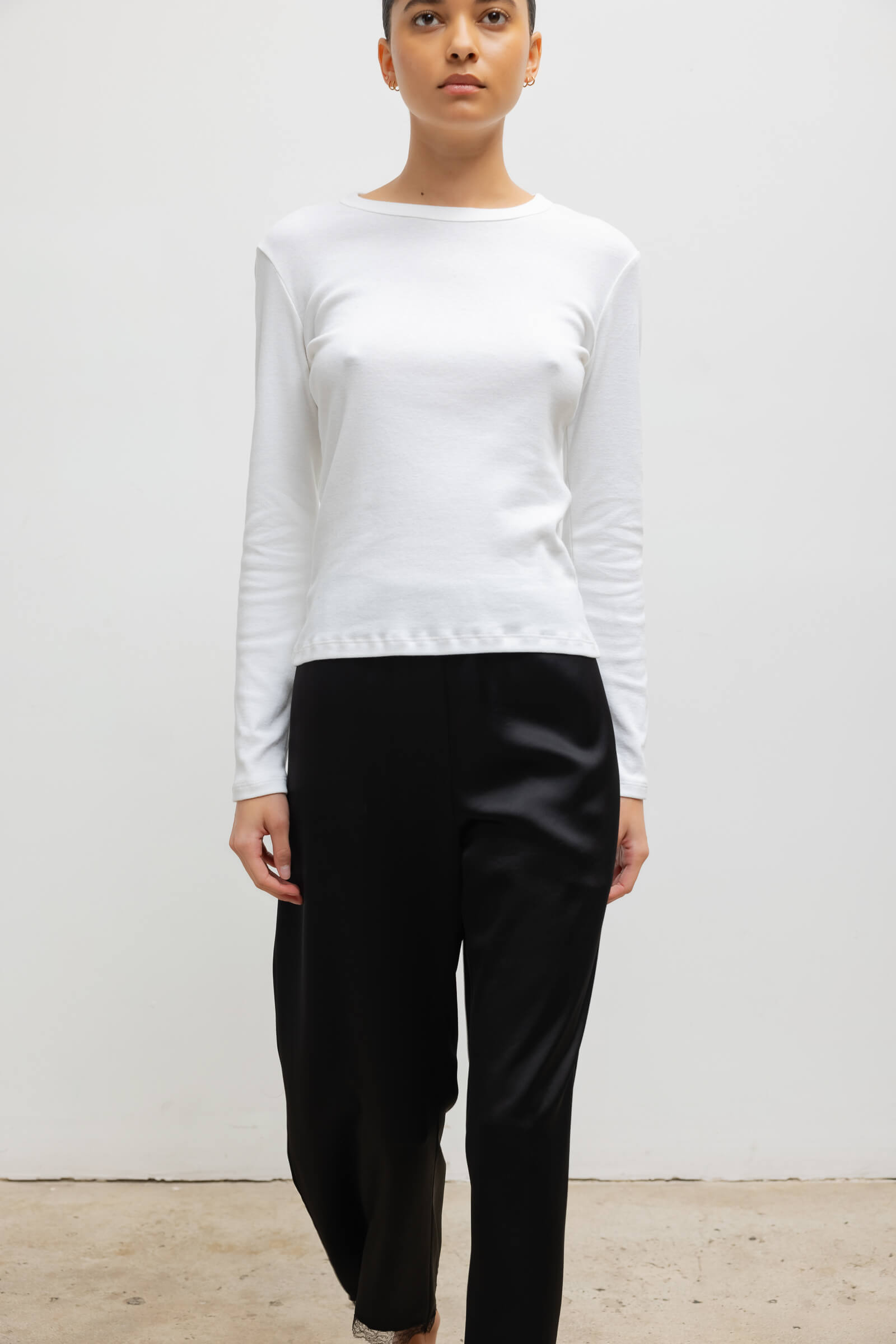 Barb Lace Crop Pant