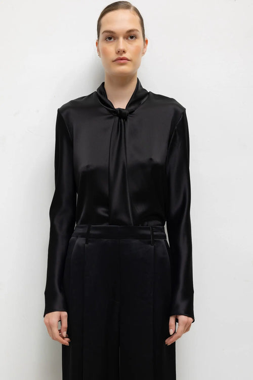Barb Scarf Longsleeve - Black - Image 1