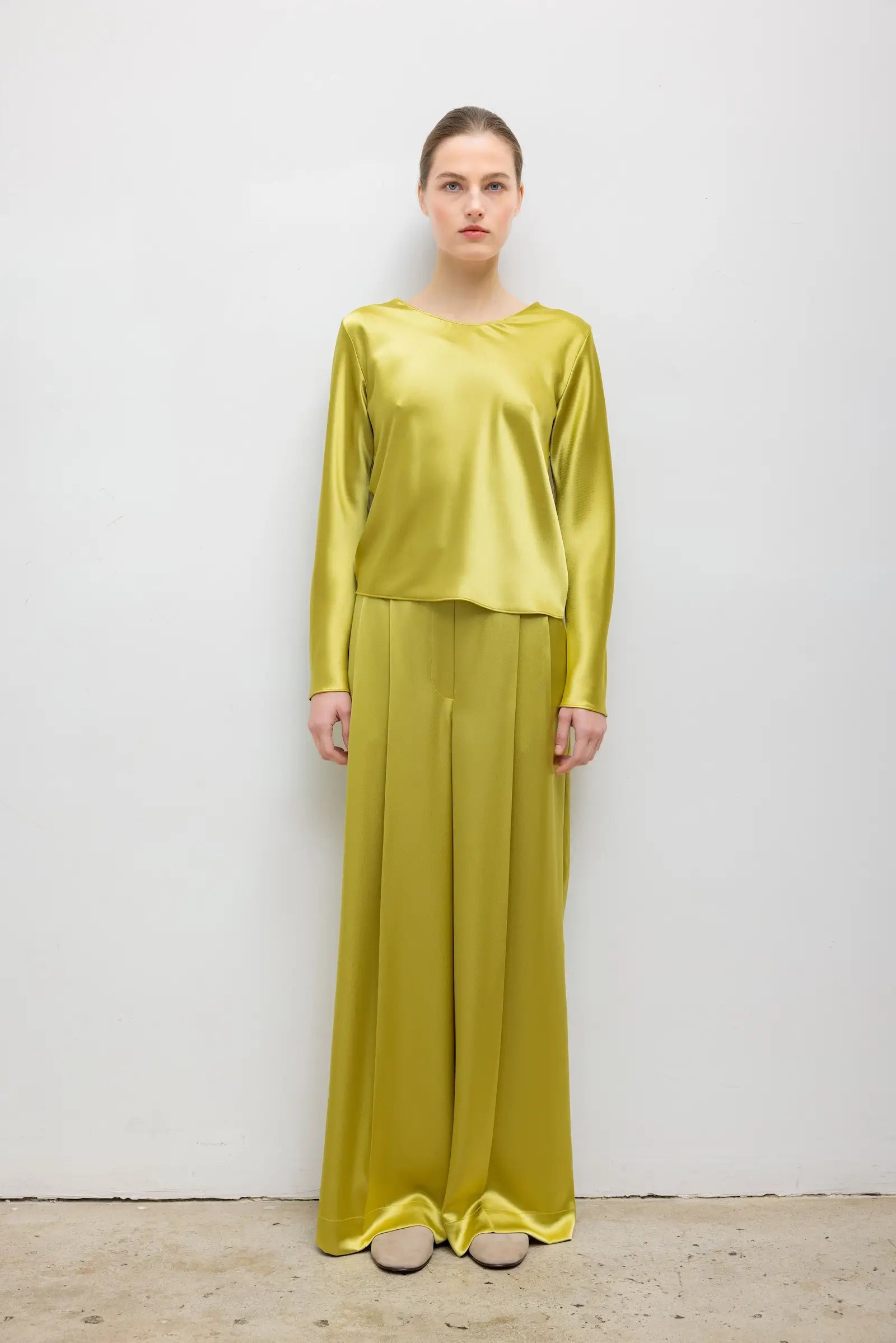 Barb Pleated Trouser