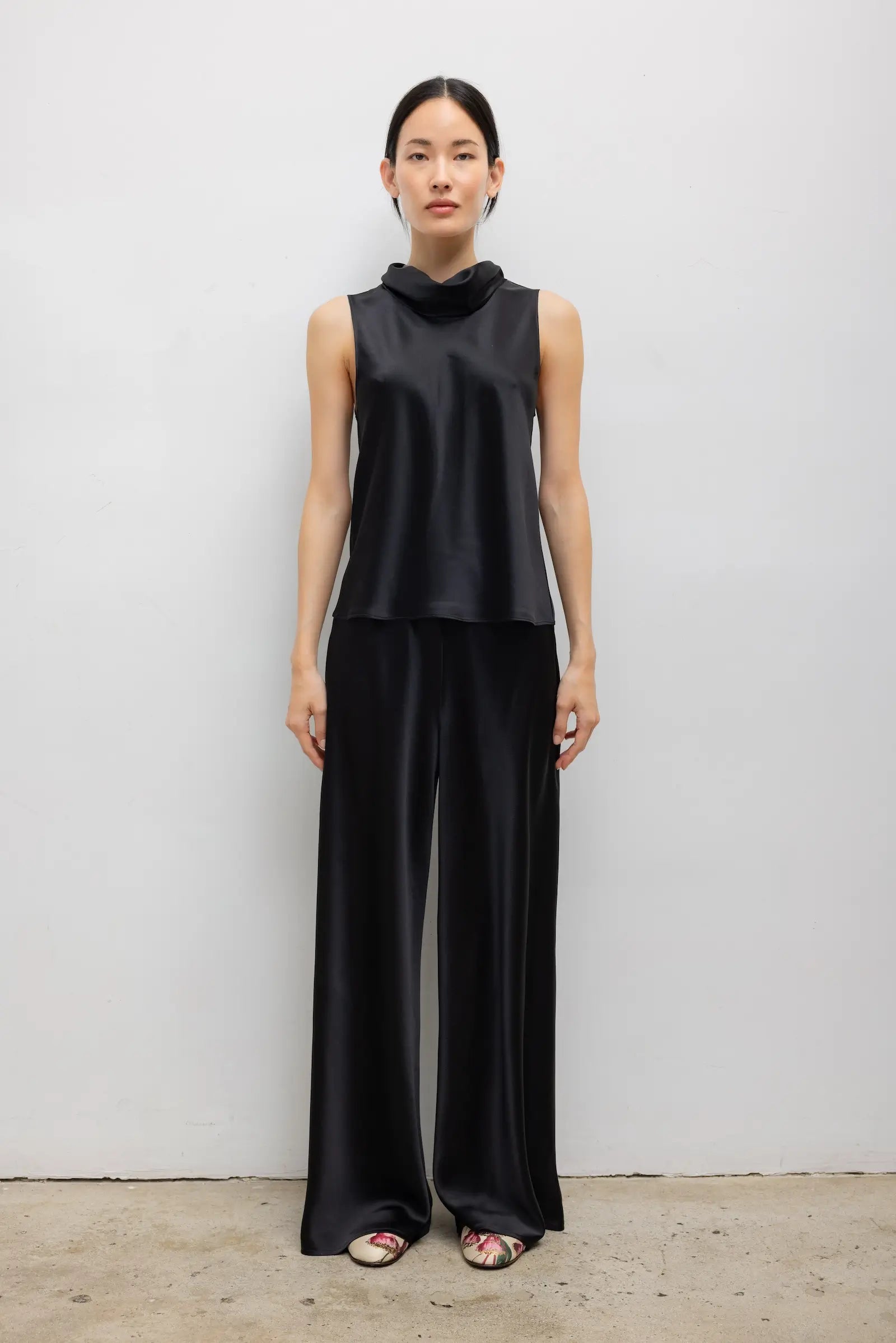 Barb Sleeveless Cowl Neck