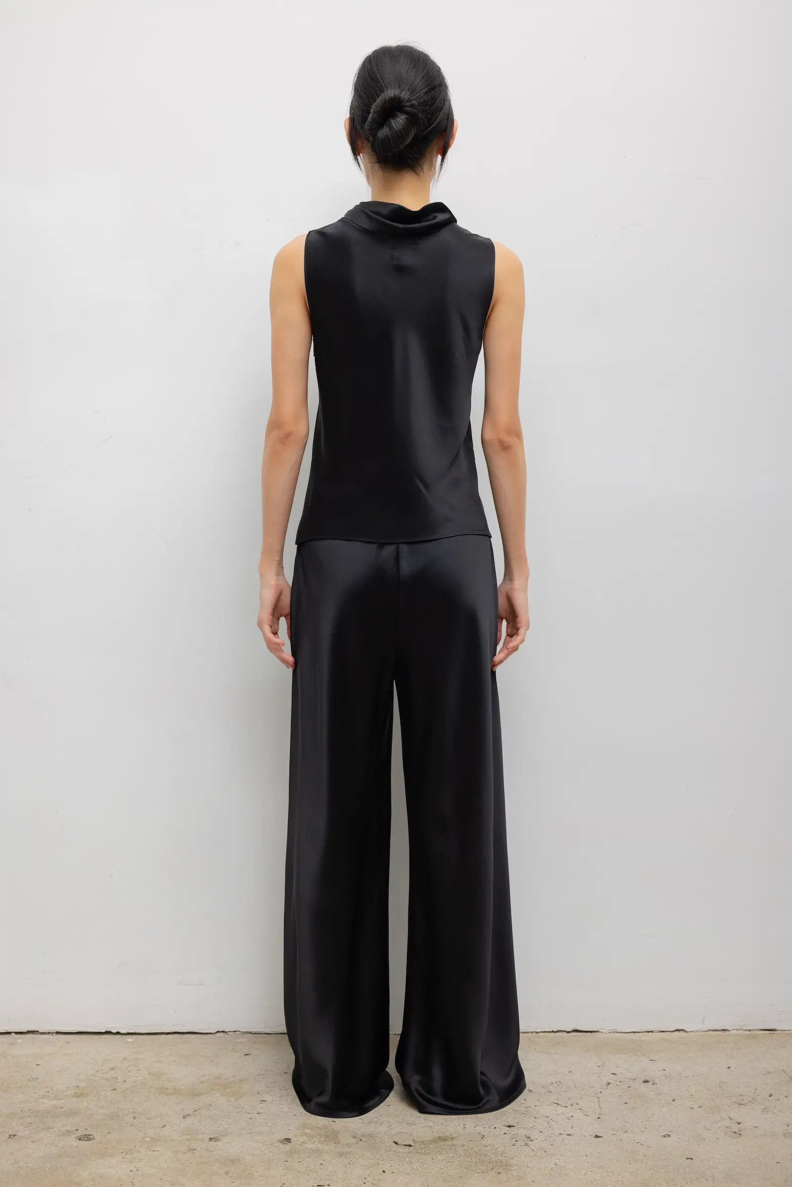 Barb Sleeveless Cowl Neck