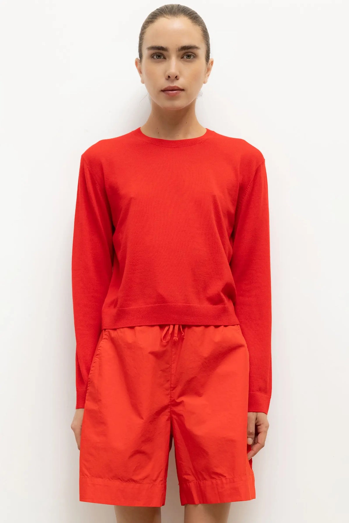 James Classic Crew - Lipstick - Image 1