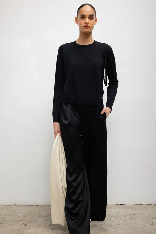 James Tie Crewneck - Black - Image 4