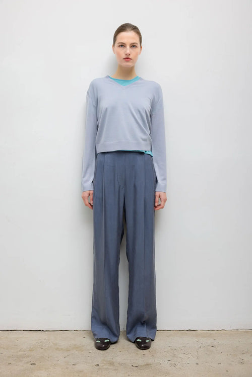 James Classic V Neck - Haze - Image 3