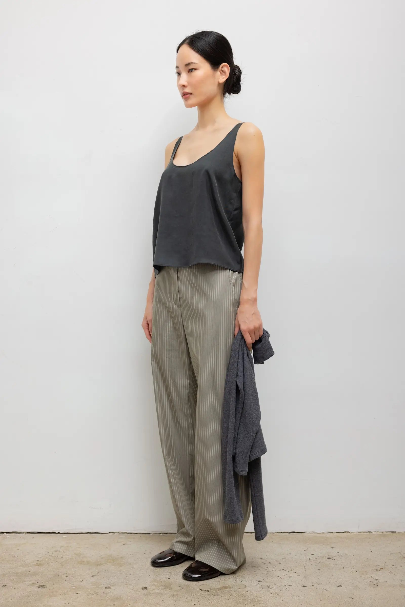 Kim Scoop Tank