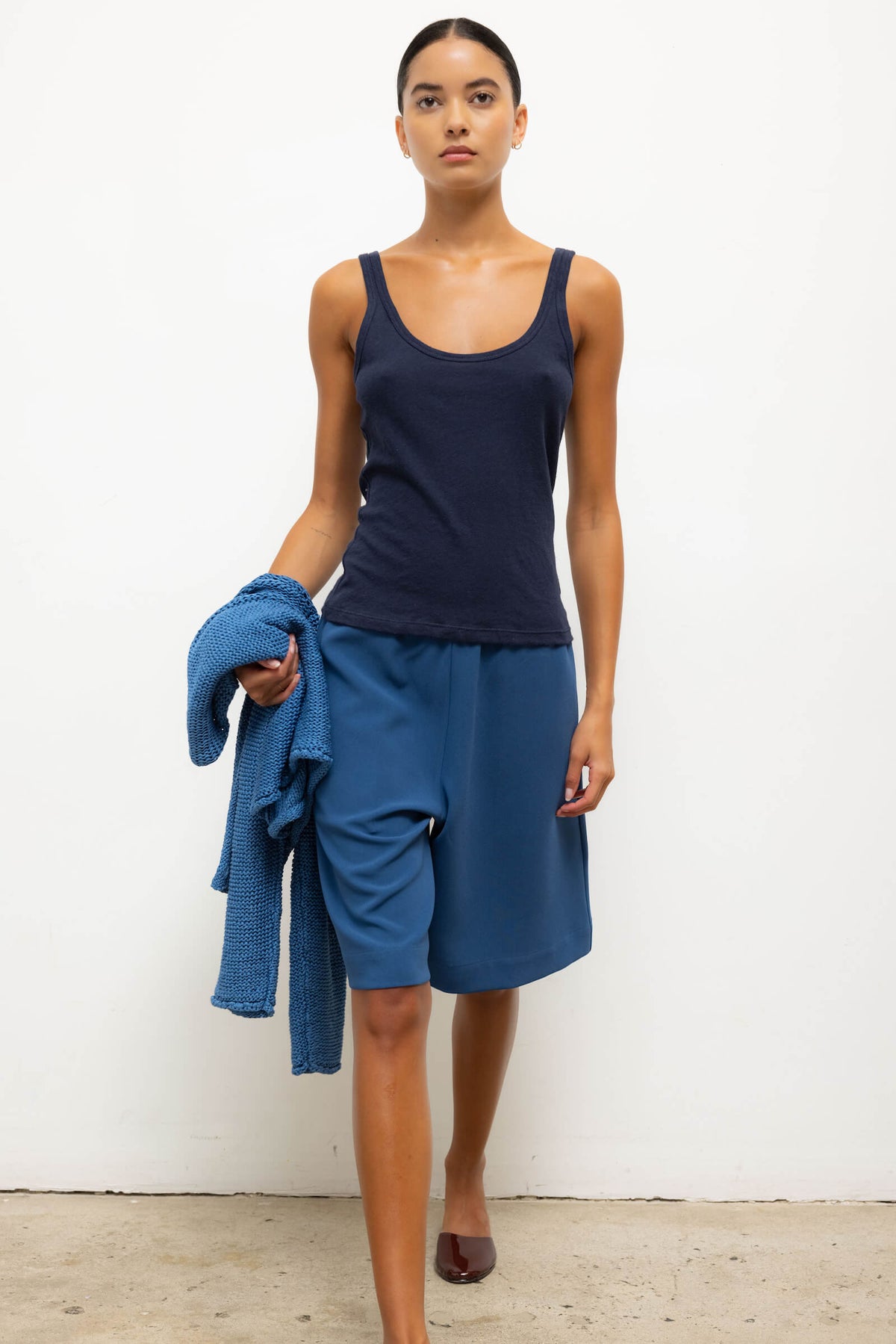 Laura Scoop Neck Tank - Midnight - Image 4