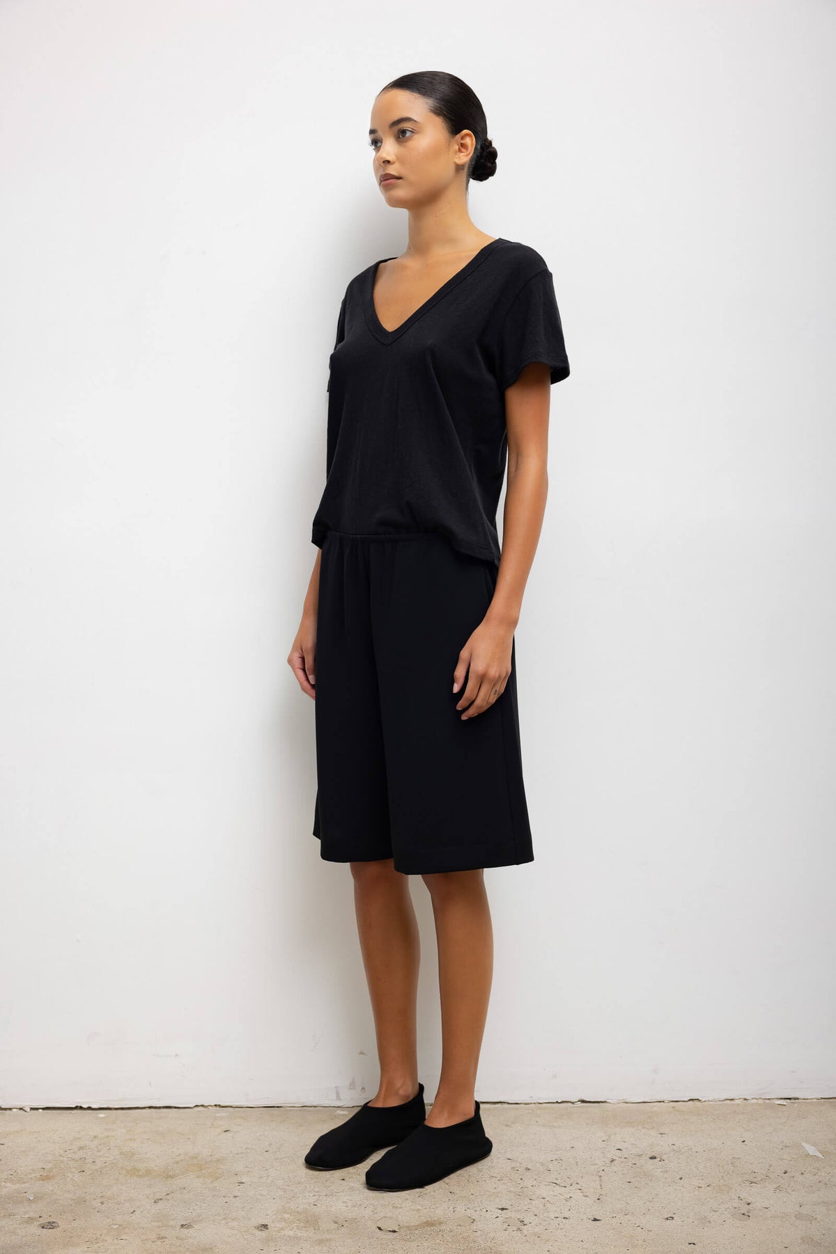 Laura V Neck Tee - Black - Image 6