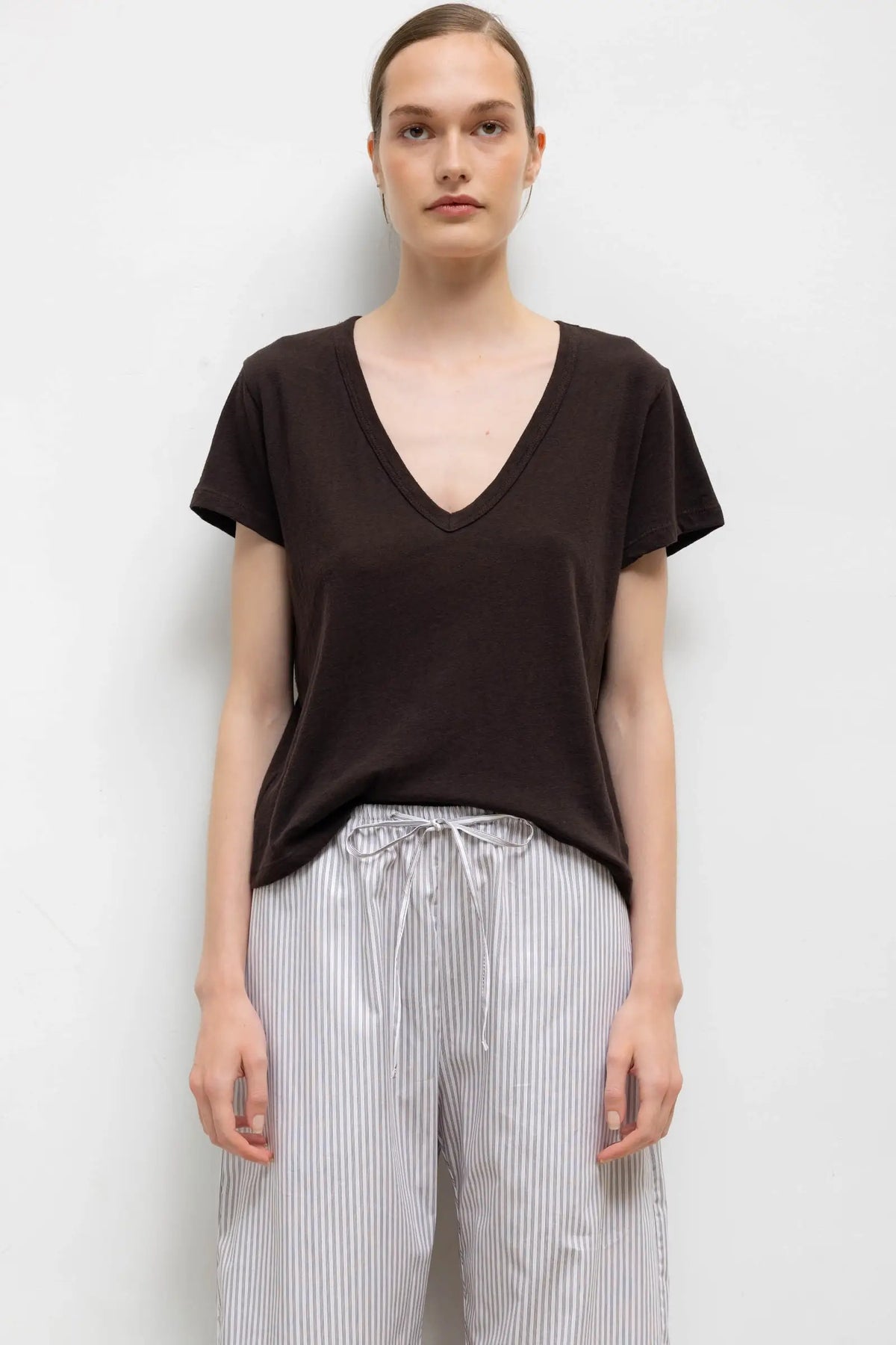 Laura V Neck Tee - Chocolate - Image 1
