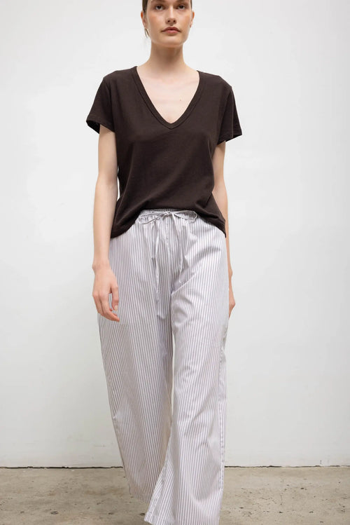 Laura V Neck Tee - Chocolate - Image 4