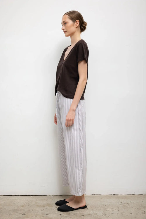 Laura V Neck Tee - Chocolate - Image 5
