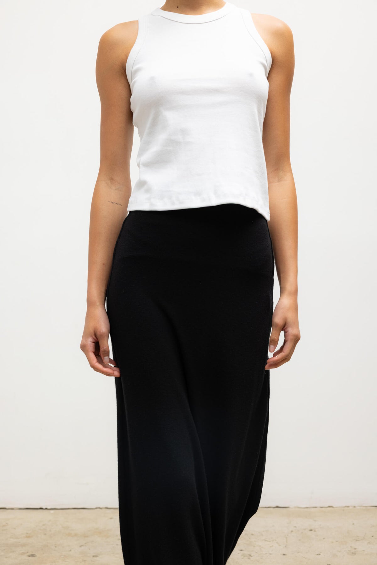Lauren High Waist Maxi Skirt - Black - Image 4