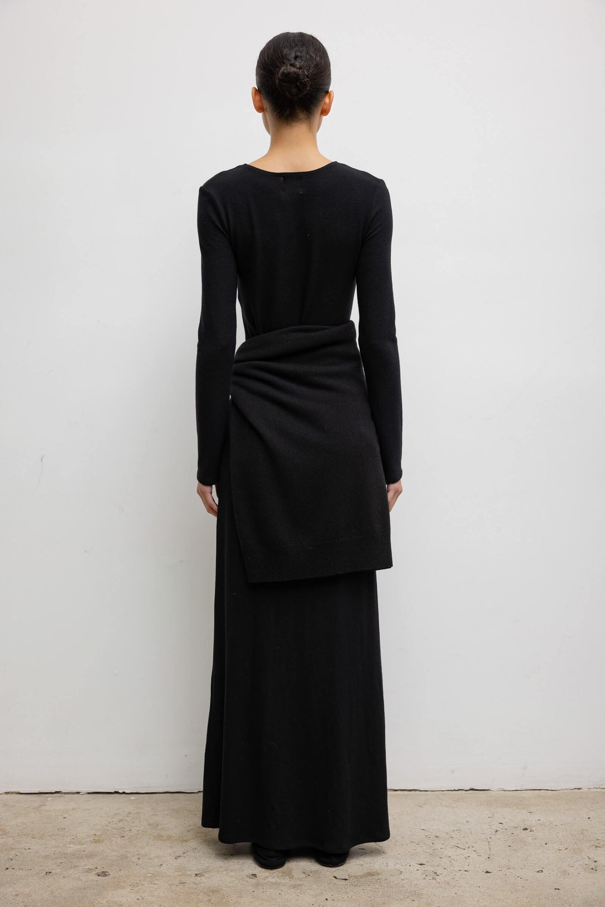 Lauren Long Sleeve Maxi Dress - Black - Image 6