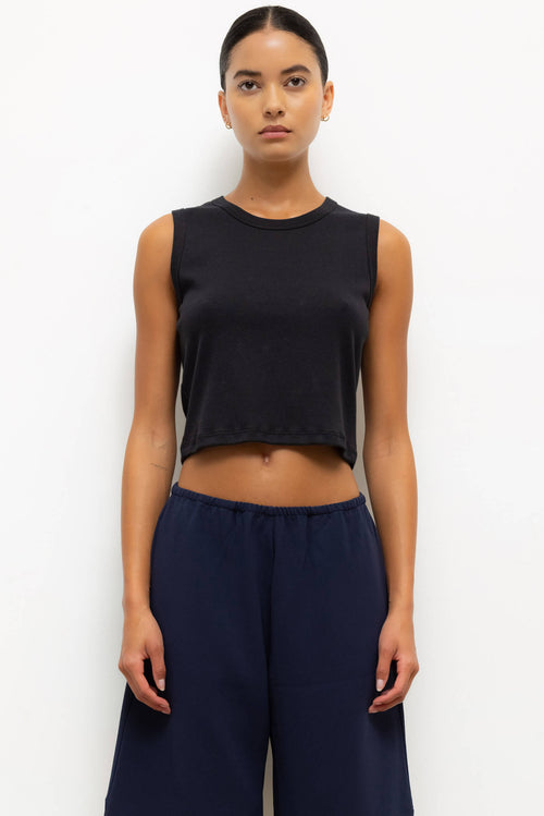 Nando Sleeveless Crew - Black - Image 1