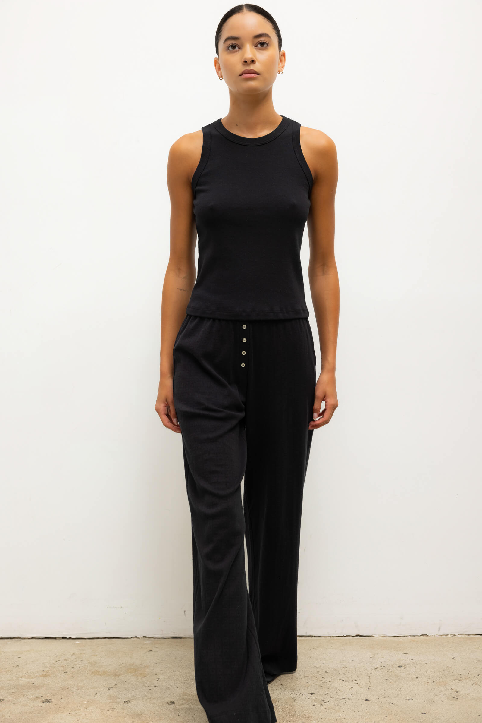 Nando High Neck Tank