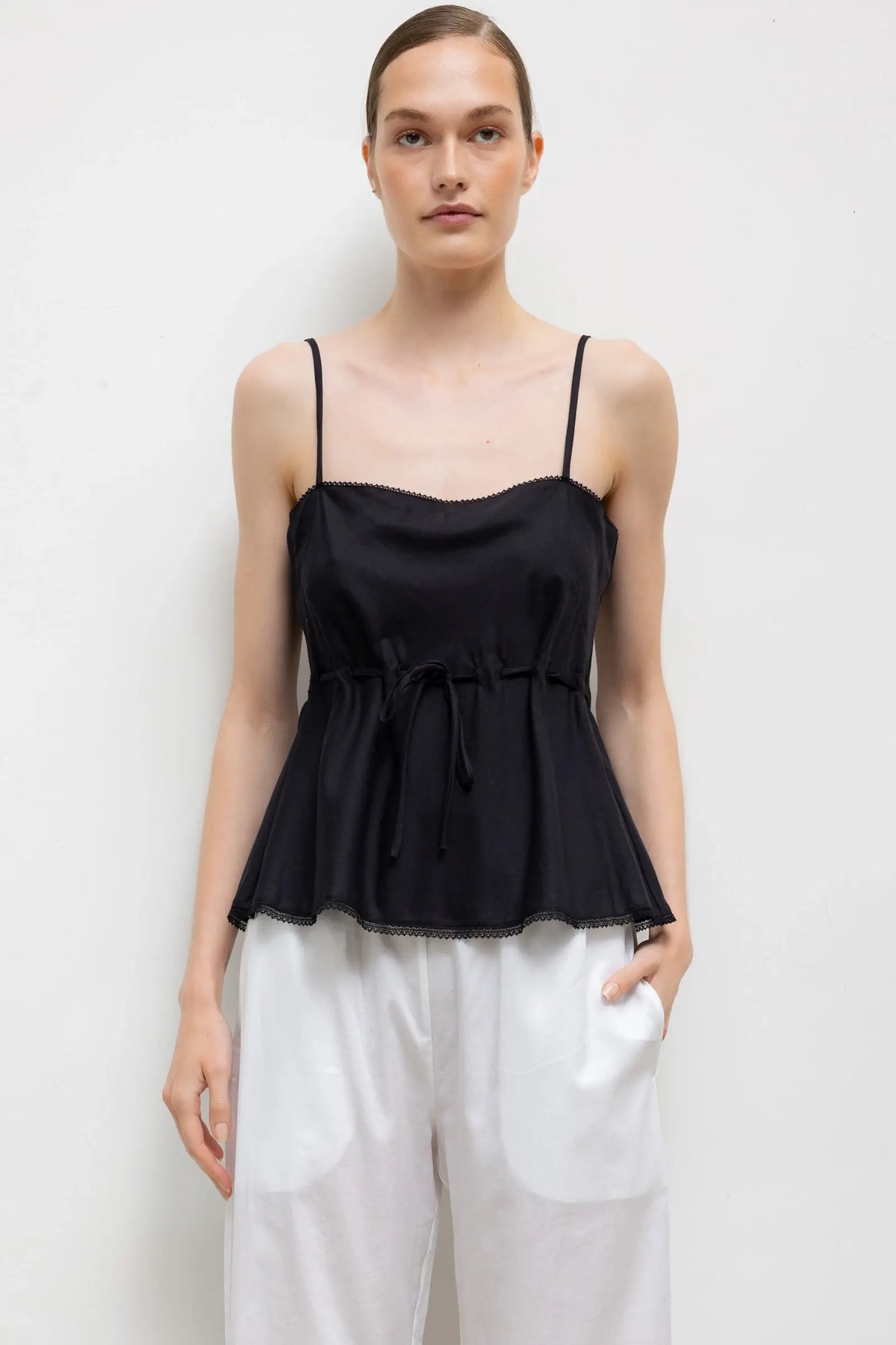 Yoko Lace Tank Top - Black - Image 1