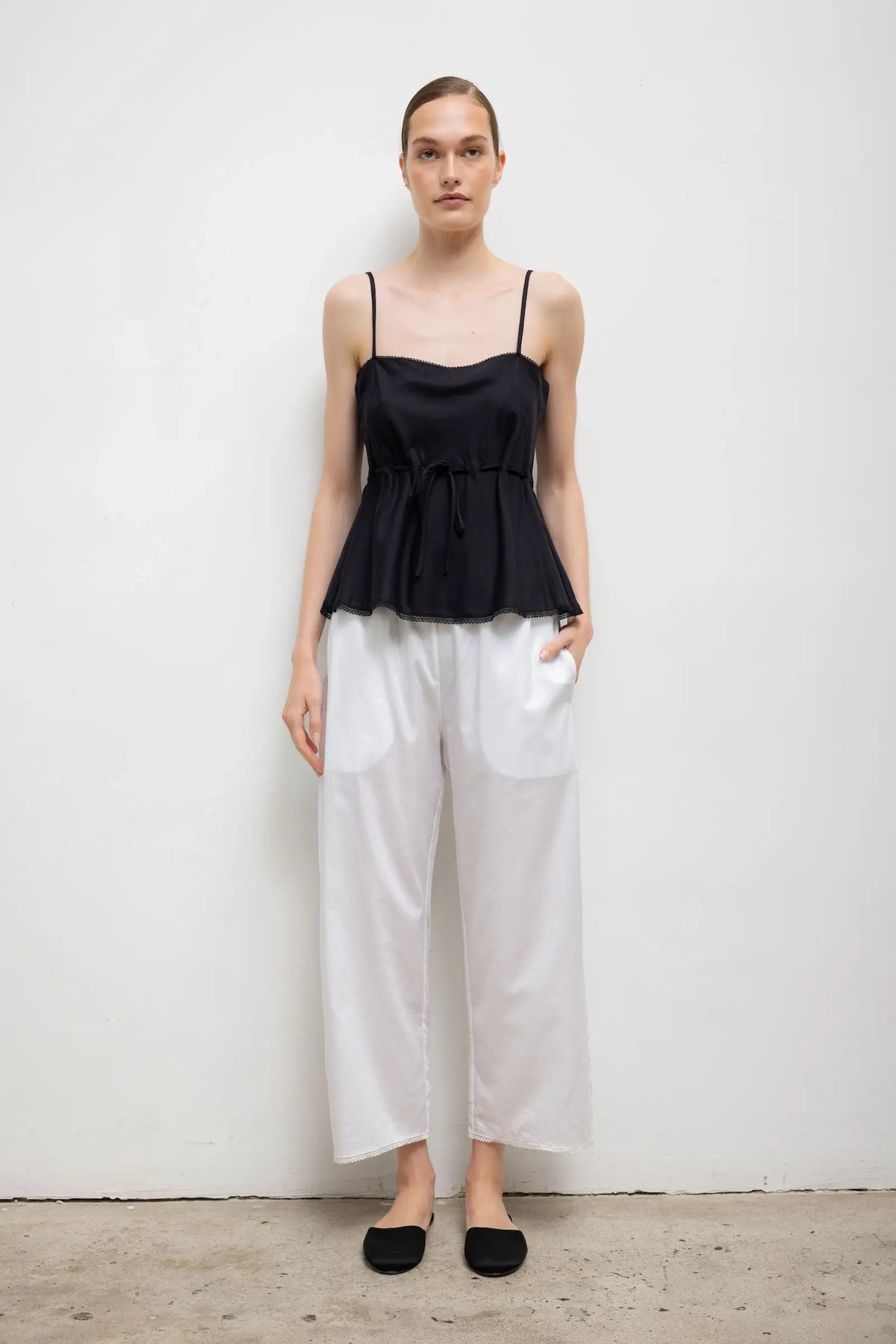 Yoko Lace Tank Top - Black - Image 3