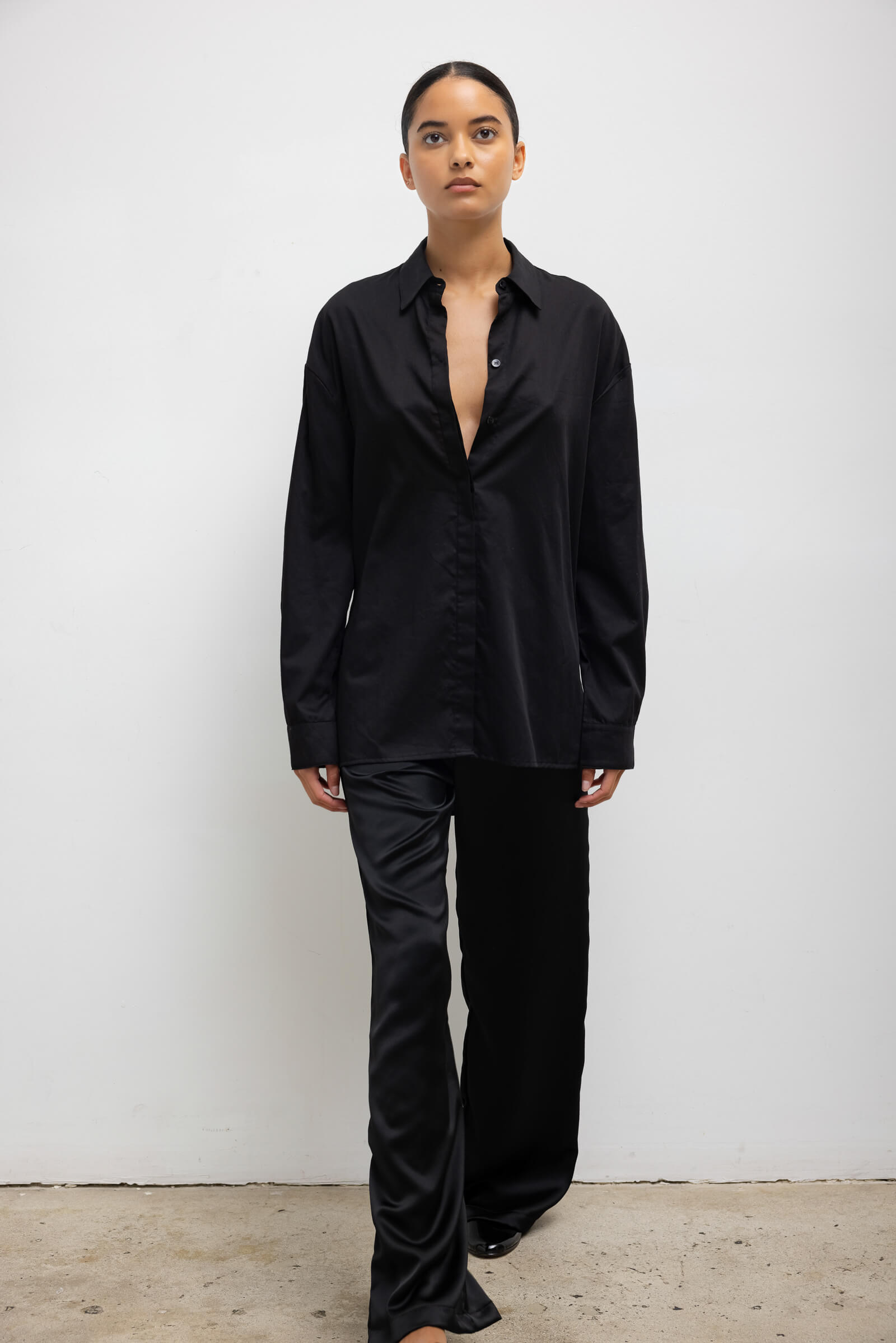 Yoko Oversized Button Down - Black - Image 4