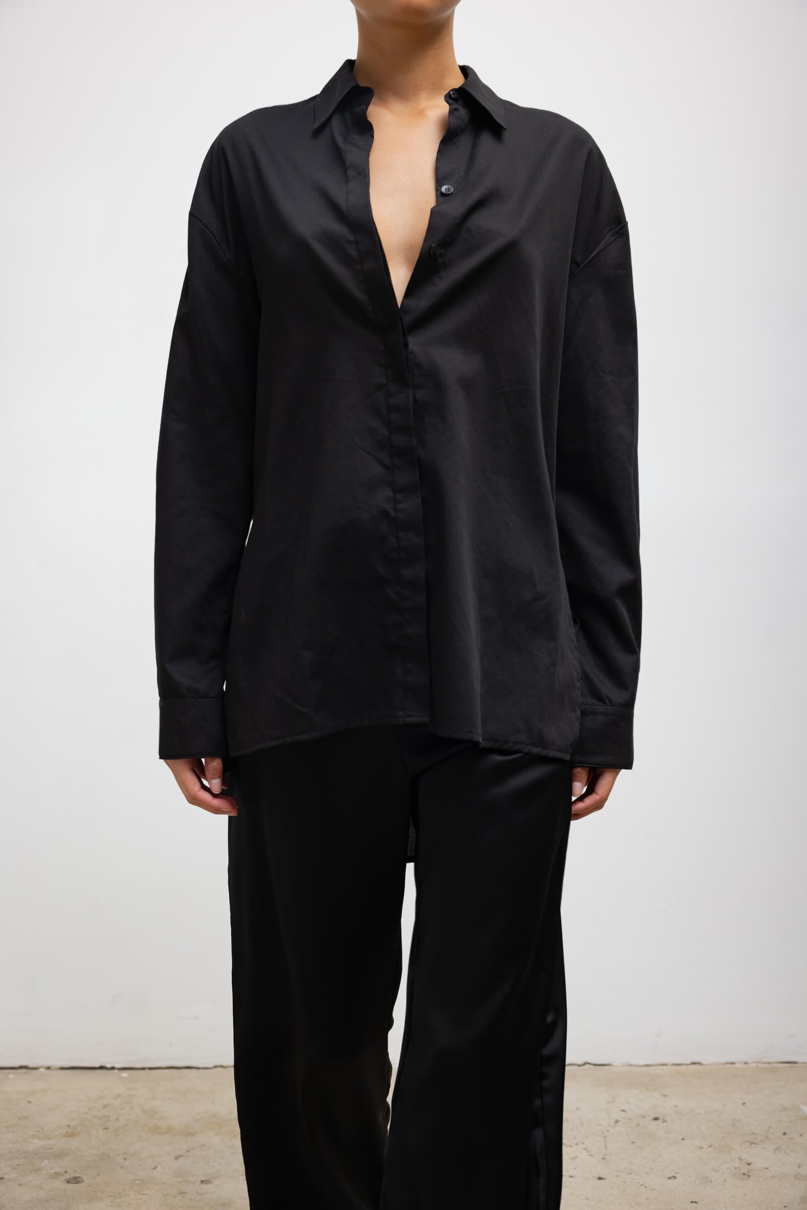 Yoko Oversized Button Down - Black - Image 5