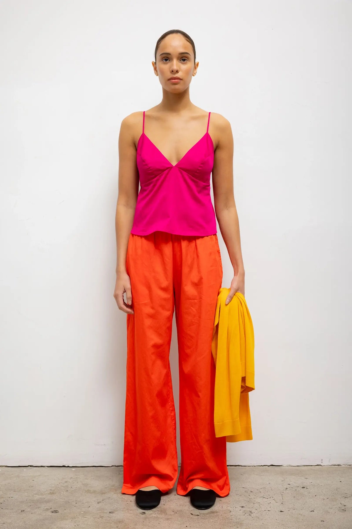 Yoko Triangle Tank - Amaranth - Image 3