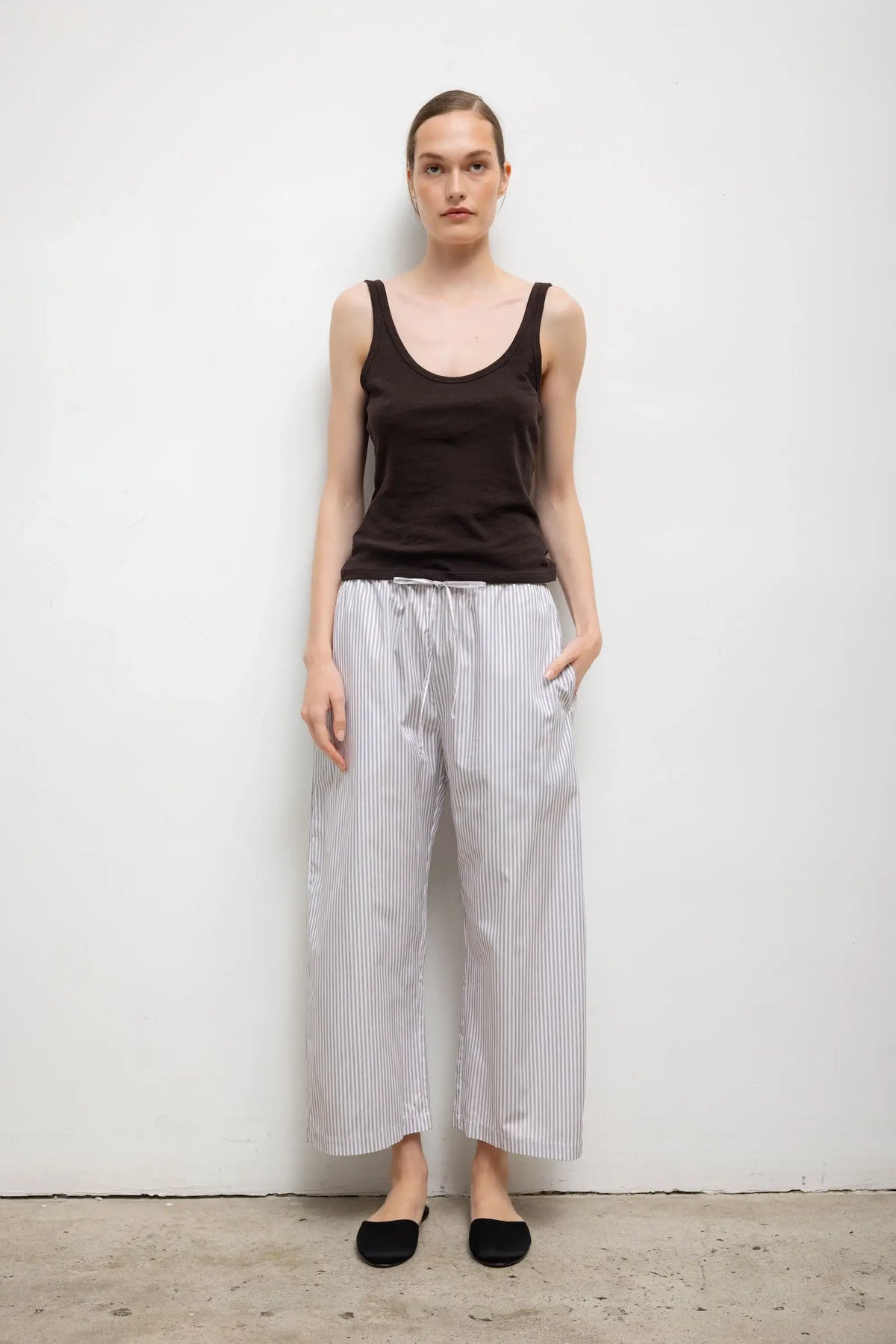 Laura Scoop Neck Tank - Chocolate - Image 3