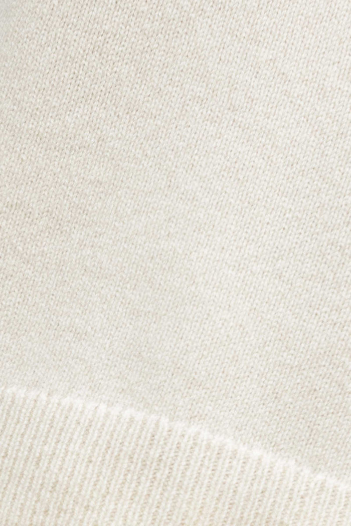 fabric close up of millie in creme