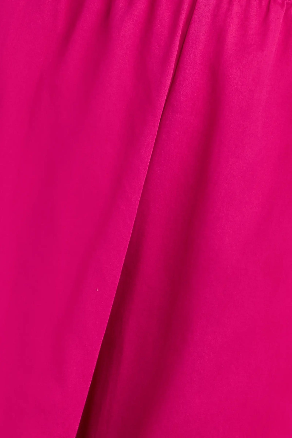 Yoko Triangle Tank - Amaranth - Image 8