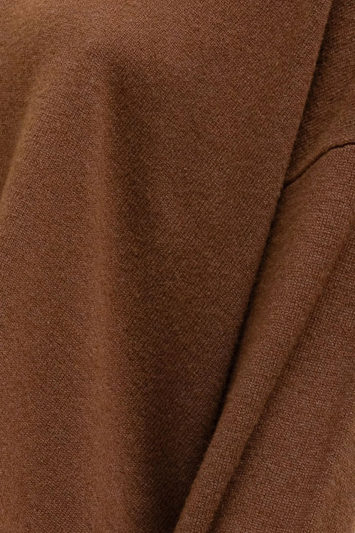 Zoe Crew - Bark - Image 8